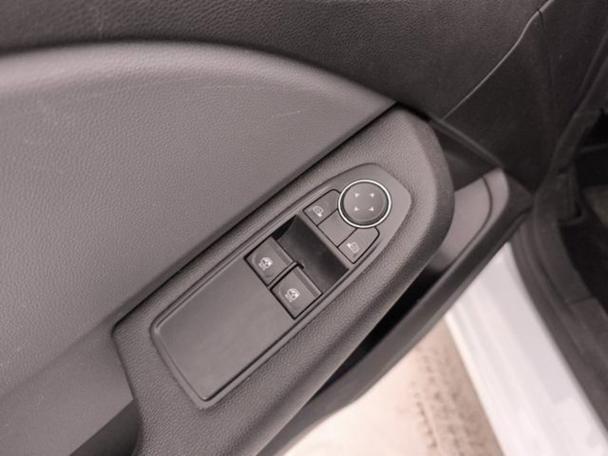 Renault Clio Blue dCi 85 CV 5 porte Business (18)