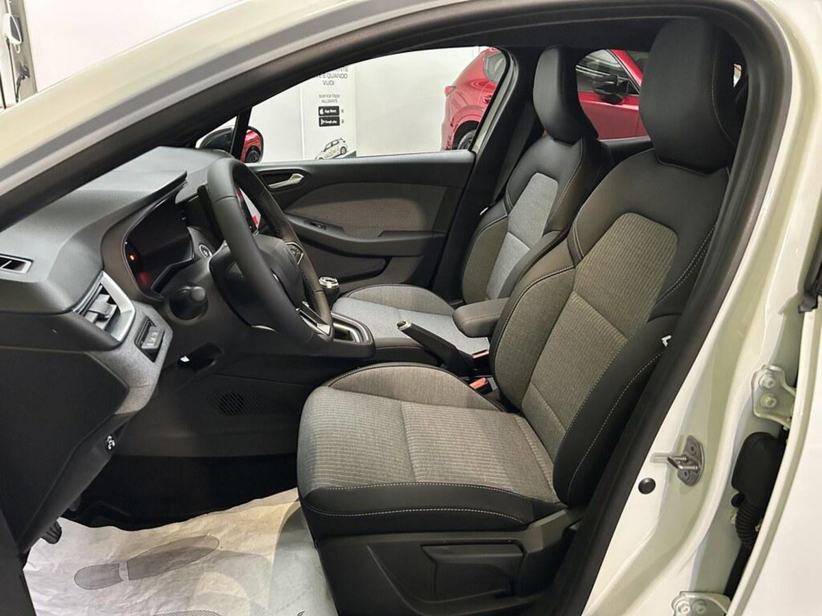 Renault Clio 1.0 eco-g Techno 100cv (7)