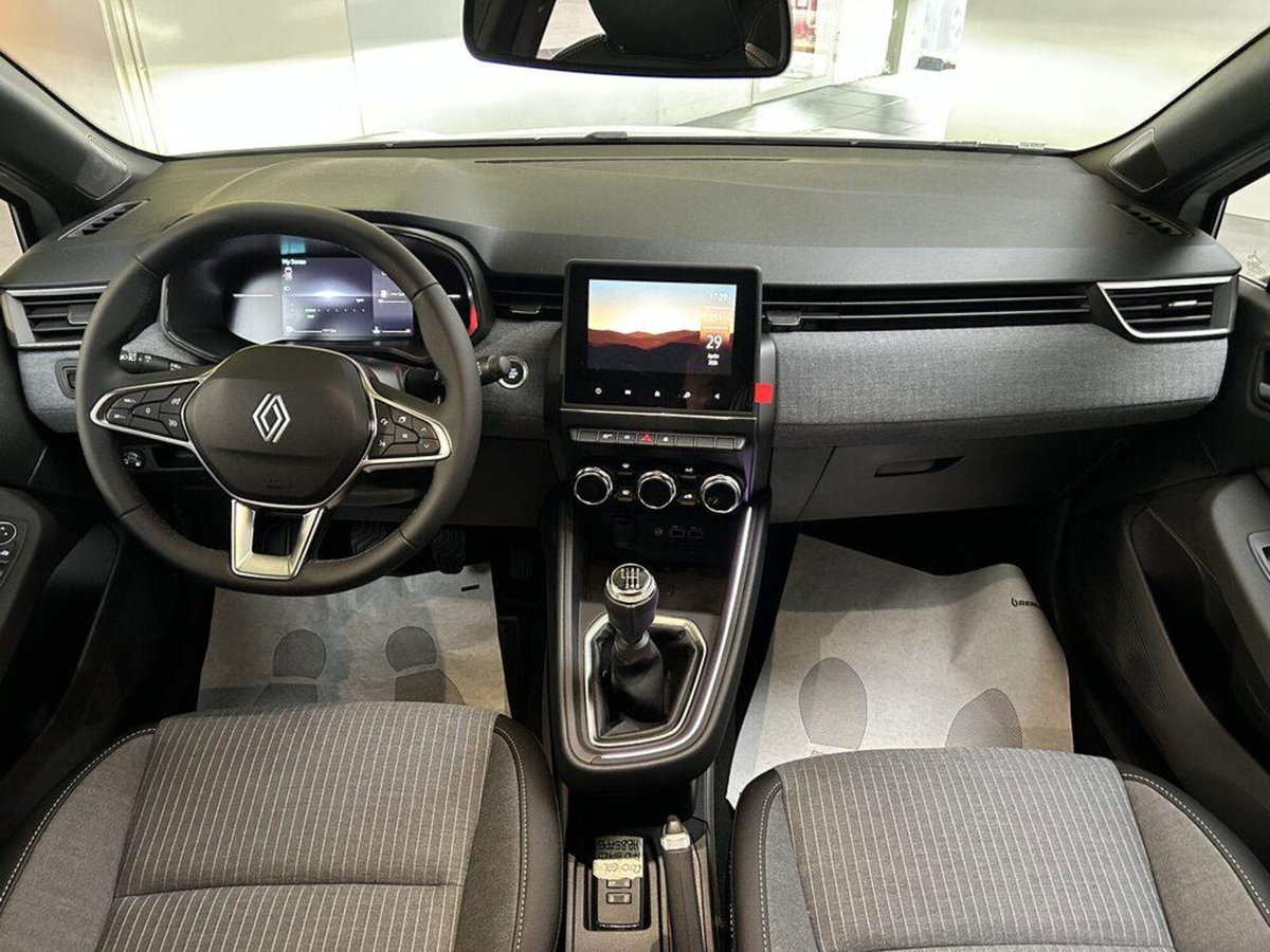 Renault Clio 1.0 eco-g Techno 100cv (8)