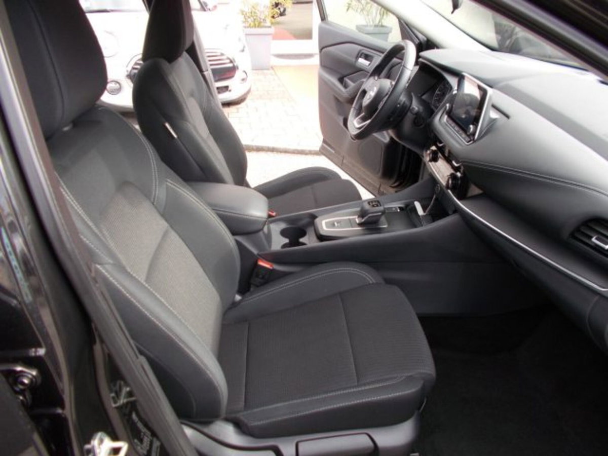 Nissan Qashqai 1.3 mhev Business 2wd 158cv xtronic (13)