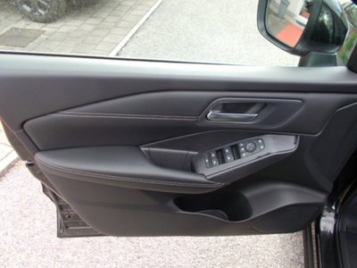 Nissan Qashqai 1.3 mhev Business 2wd 158cv xtronic (17)