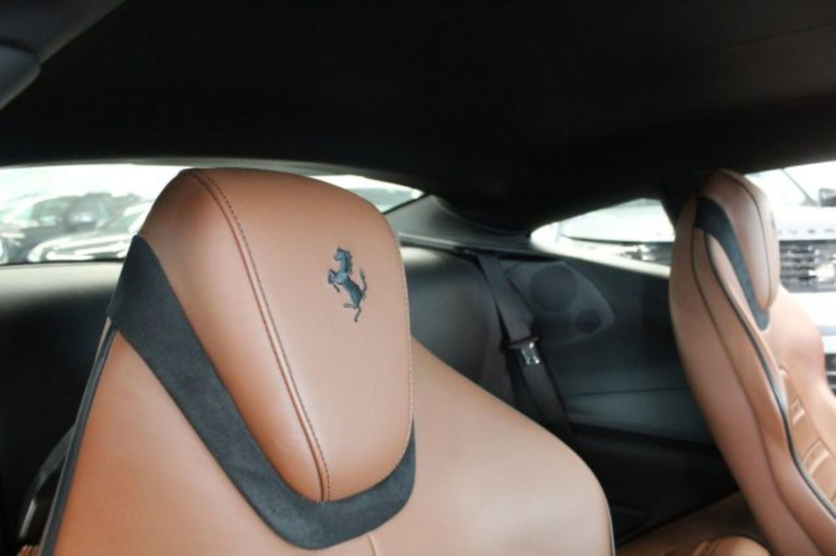 Ferrari Roma Spider 3.9 F1 dct (15)