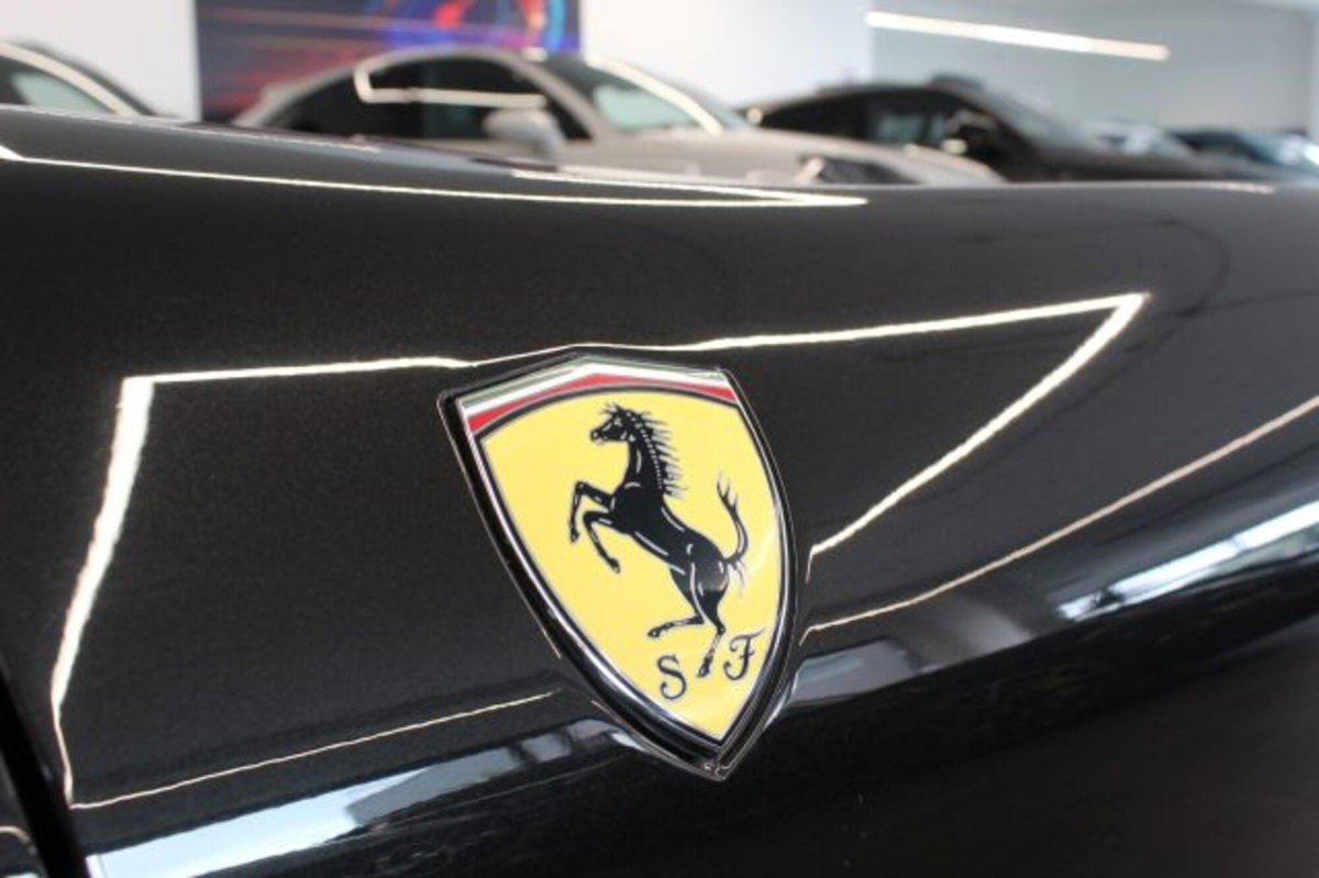 Ferrari Roma Spider 3.9 F1 dct (5)