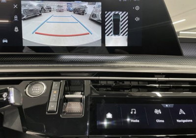 Peugeot 3008 1.2 hybrid GT Exclusive 145cv e-dcs6 (19)