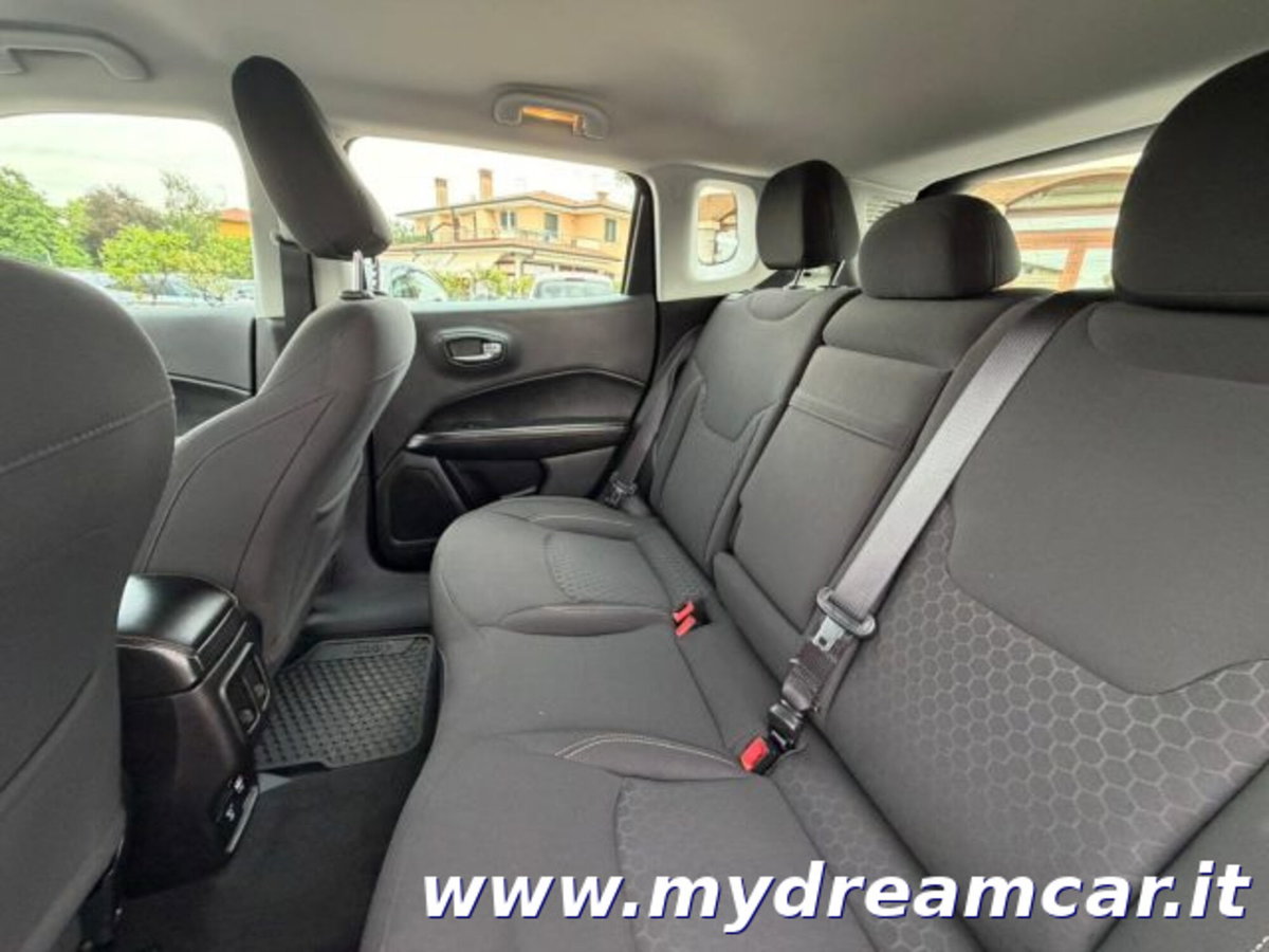 Jeep Compass 2.0 Multijet II aut. 4WD Longitude (16)