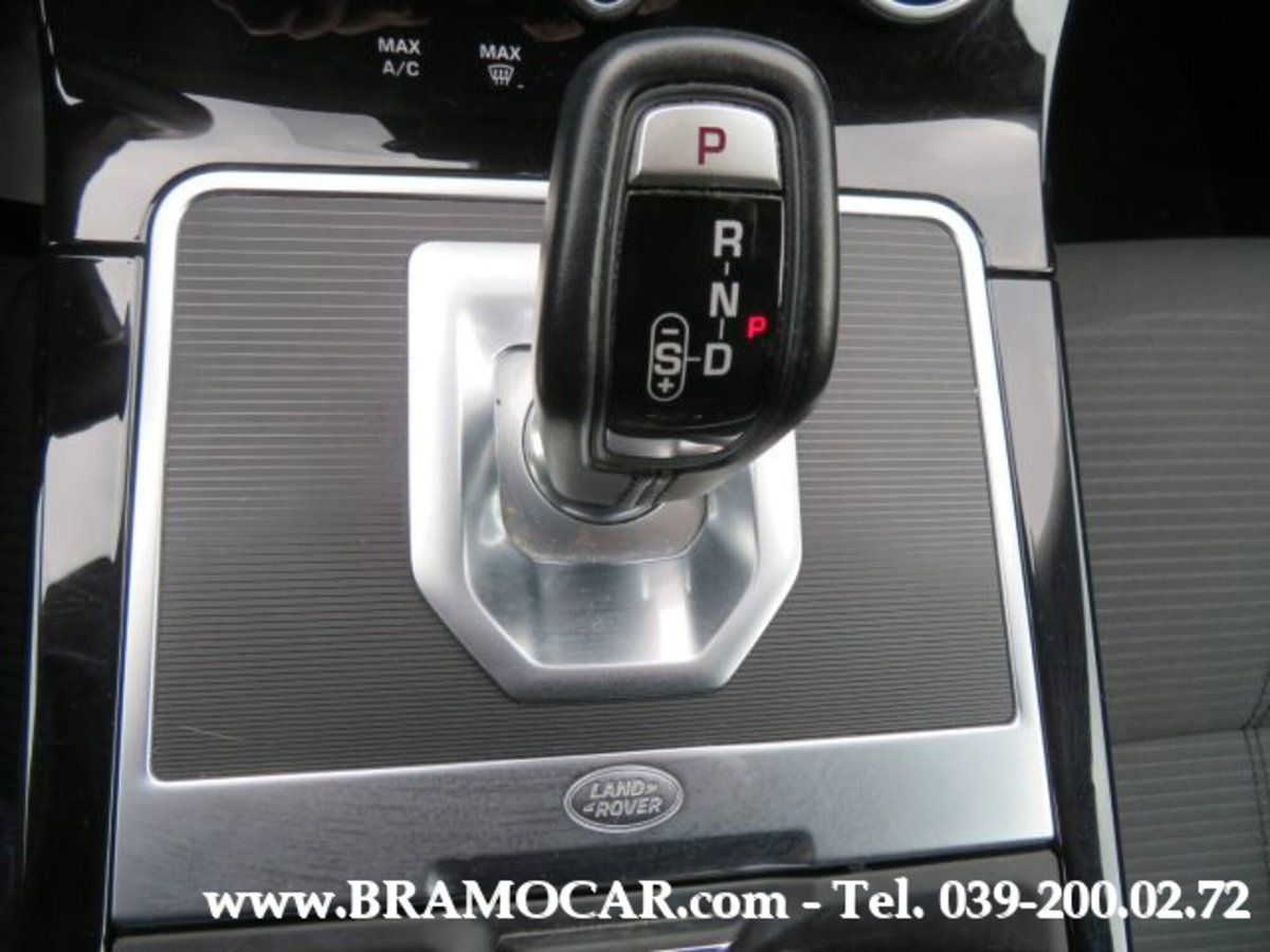 Land Rover Range Rover Evoque 2.0D I4 150CV AWD Business Edition (20)