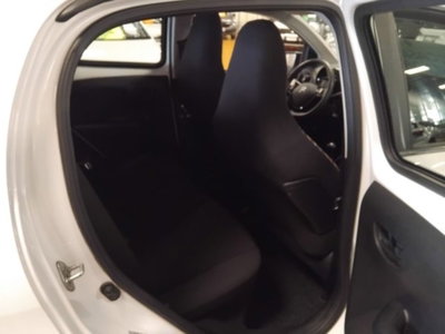 Citroen C1 C1 VTi 72 5 porte Feel (10)