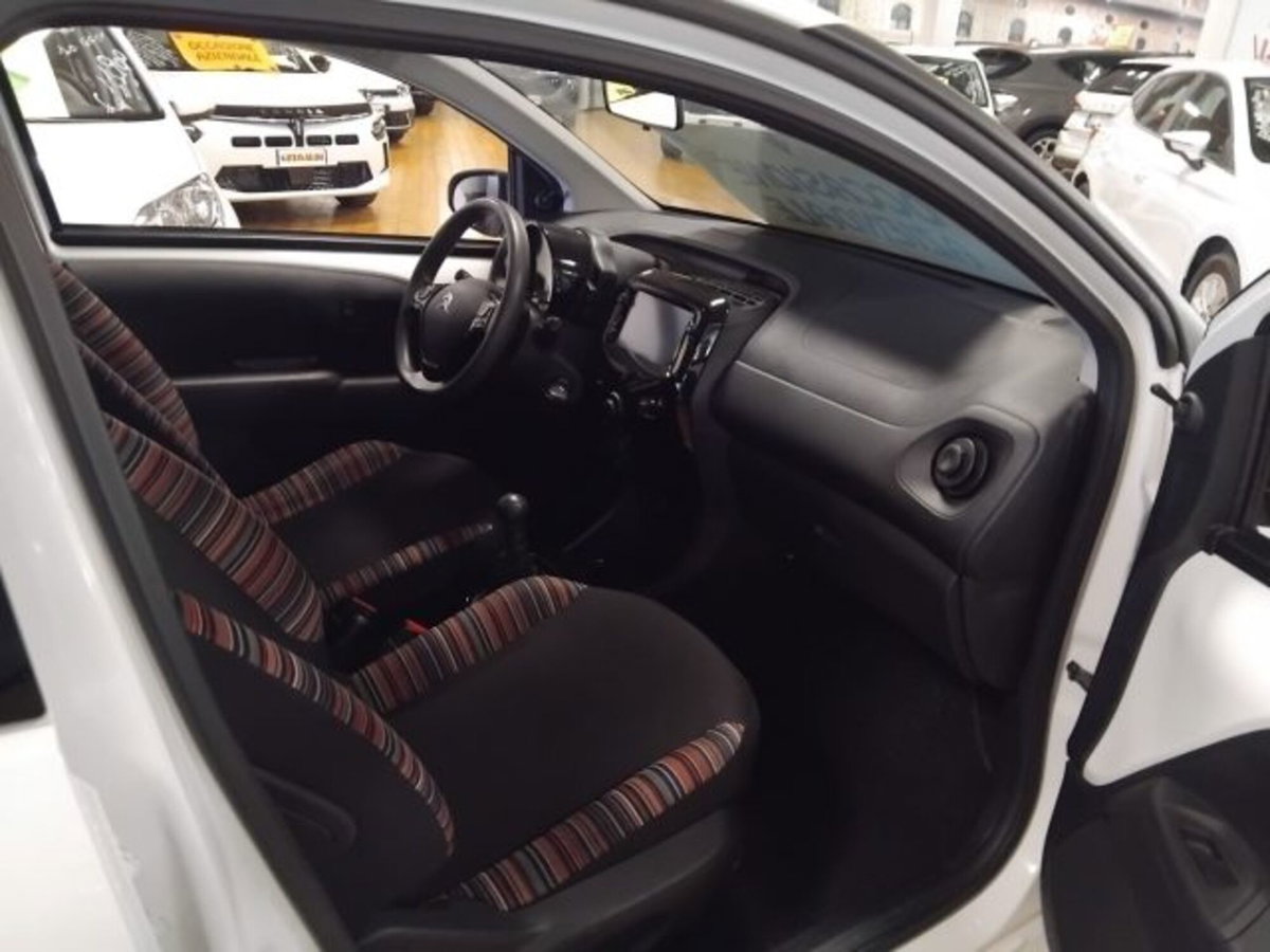 Citroen C1 C1 VTi 72 5 porte Feel (12)