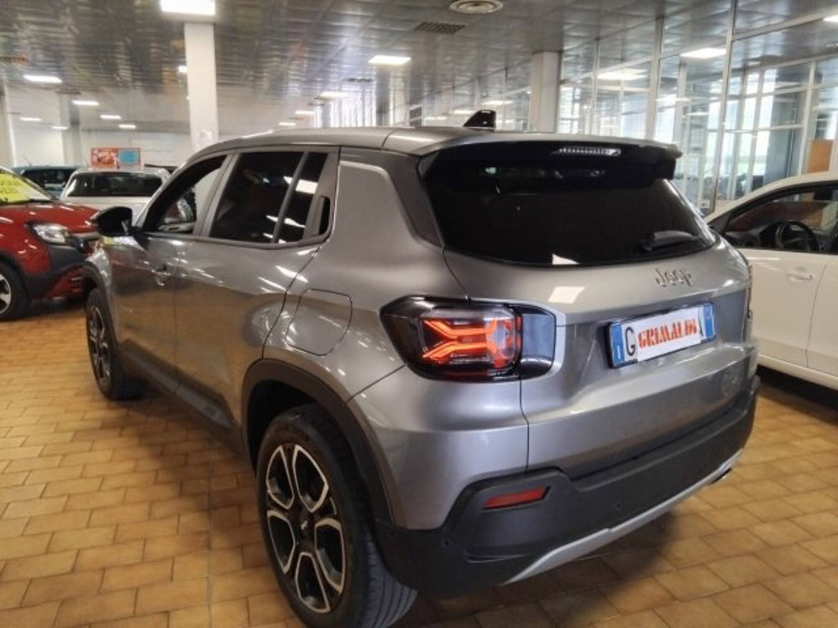 Jeep Avenger 1.2 turbo Summit fwd 100cv (4)