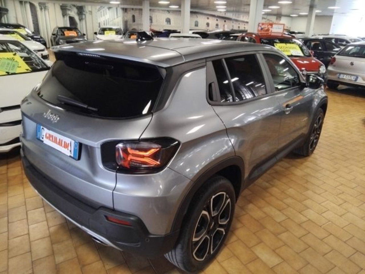 Jeep Avenger 1.2 turbo Summit fwd 100cv (6)