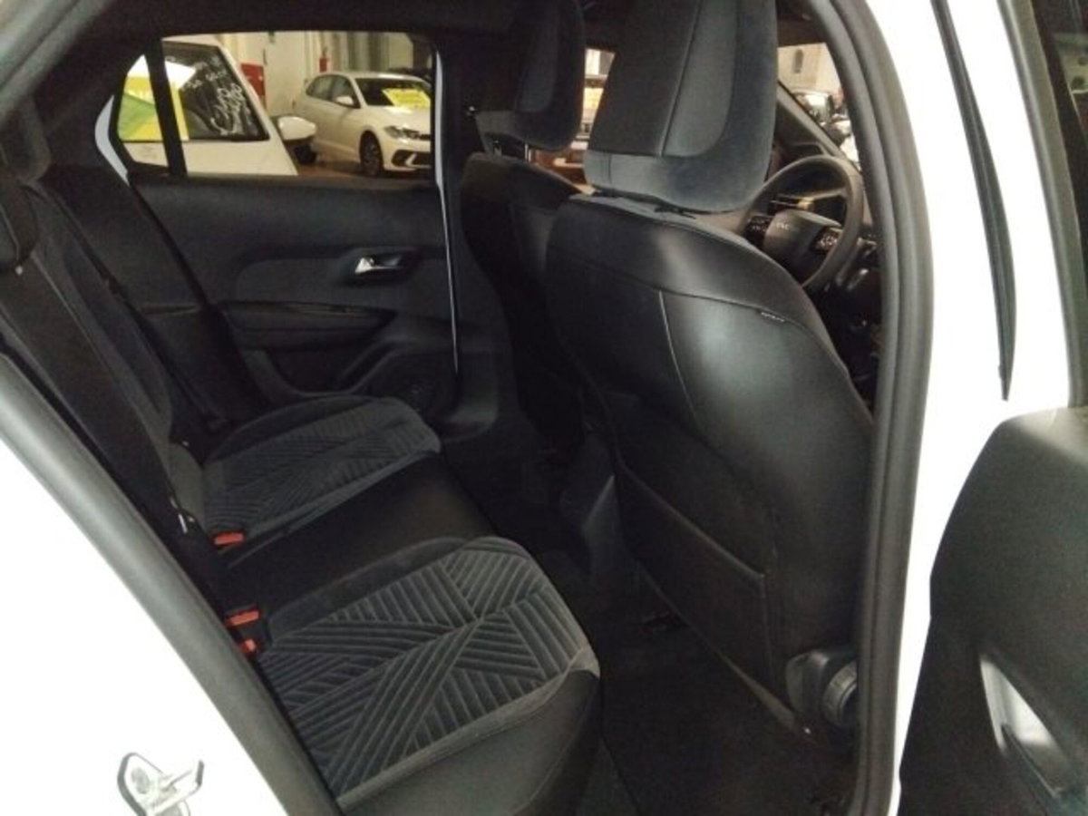 Lancia Ypsilon 1.2 mhev Edizione Cassina e-dct (10)