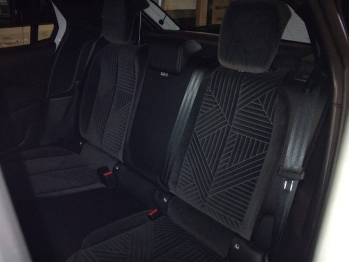 Lancia Ypsilon 1.2 mhev Edizione Cassina e-dct (9)