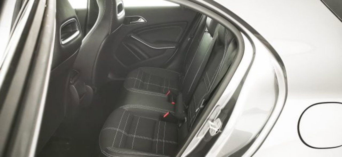 Mercedes-Benz Classe A 180 CDI BlueEFFICIENCY Sport (15)
