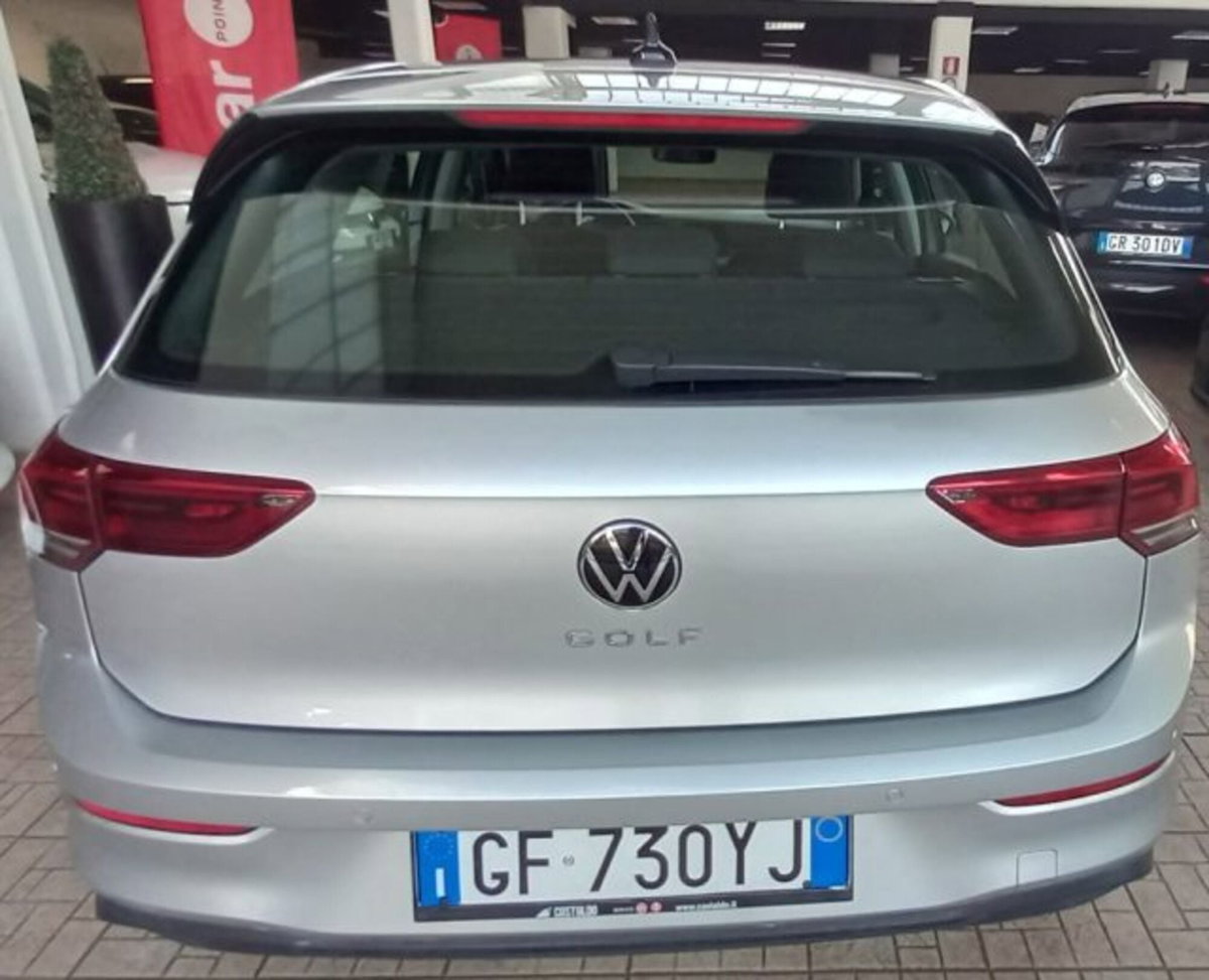 Volkswagen Golf Variant 2.0 TDI SCR DSG Life (3)