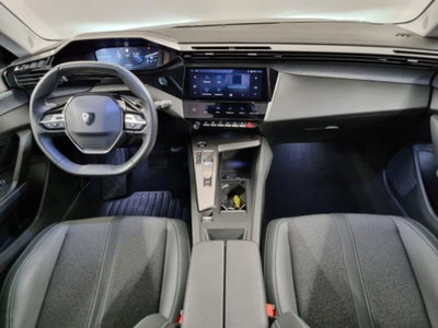 Peugeot 308 1.5 bluehdi Allure s&s 130cv eat8 (9)