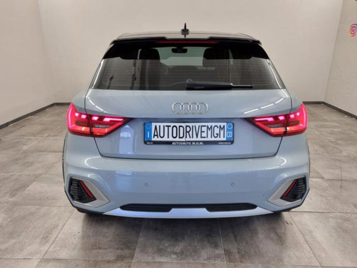 Audi A1 citycarver 30 TFSI (2)
