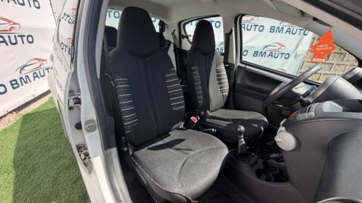 Citroen C1 1.0 5 porte CMP Exclusive (4)