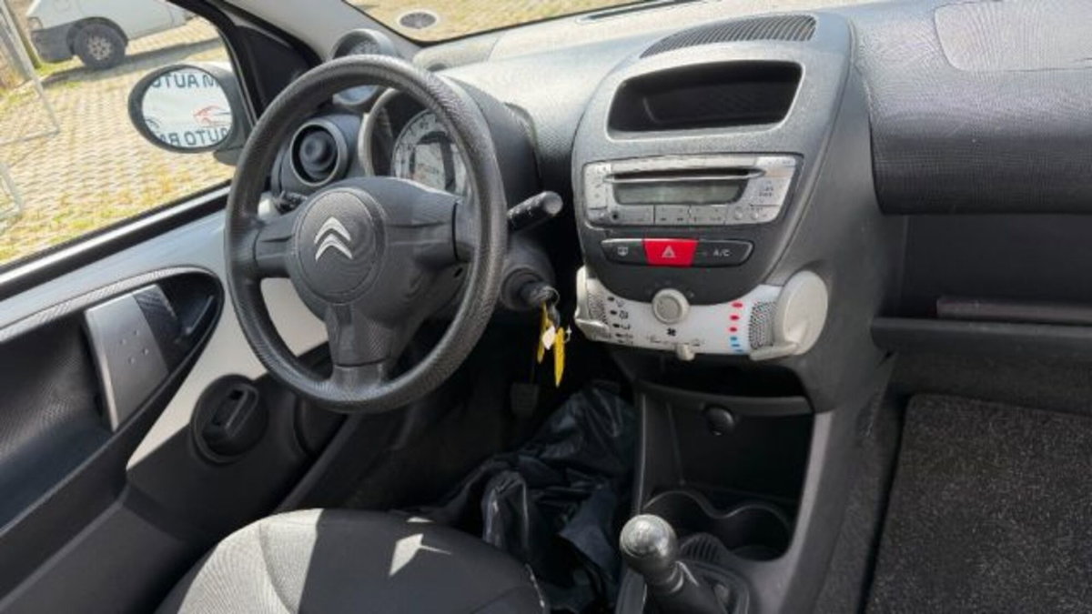 Citroen C1 1.0 5 porte CMP Exclusive (6)