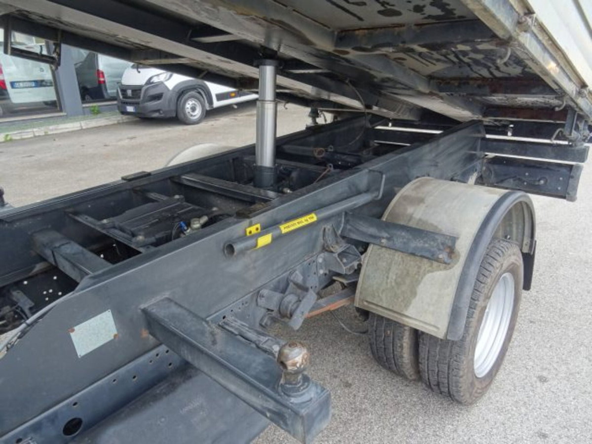 Iveco Daily Telaio 35C14H BTor 2.3 HPT PC-RG Cabinato (8)