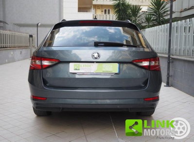 Skoda Superb Station Wagon 2.0 TDI DSG Wagon Executive (9)