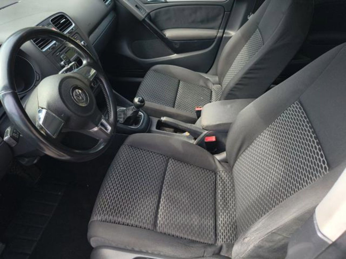 Volkswagen Golf 2.0 TDI 110CV DPF 5p. Trendline (14)