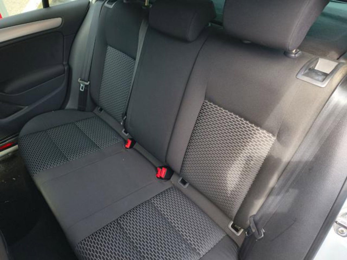 Volkswagen Golf 2.0 TDI 110CV DPF 5p. Trendline (15)