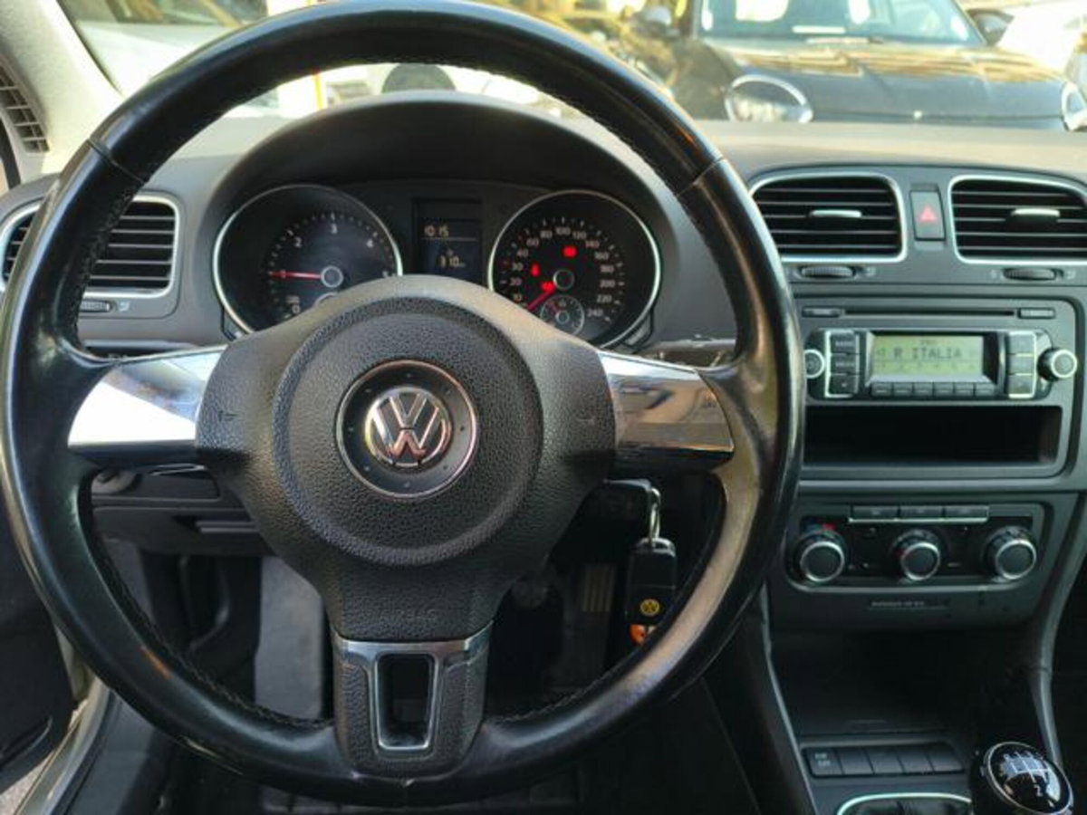 Volkswagen Golf 2.0 TDI 110CV DPF 5p. Trendline (9)