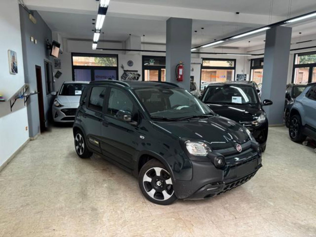 Fiat Panda Cross 1.0 firefly hybrid Cross s&s 70cv 5p.ti