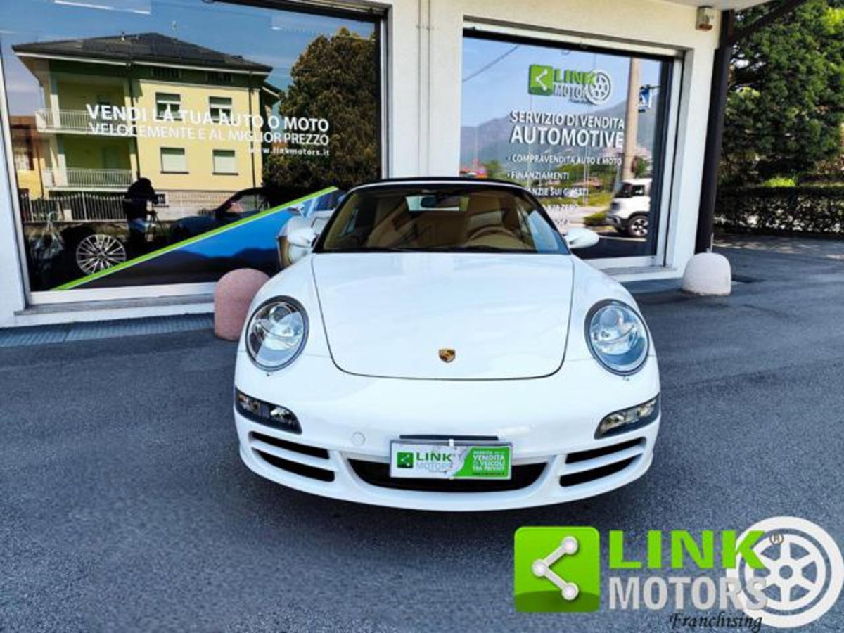 Porsche 911 Cabrio Carrera 4S (2)