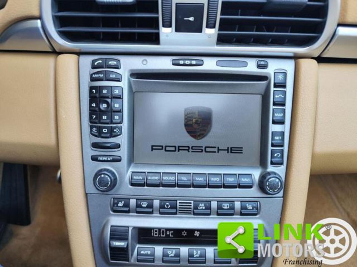 Porsche 911 Cabrio Carrera 4S (9)