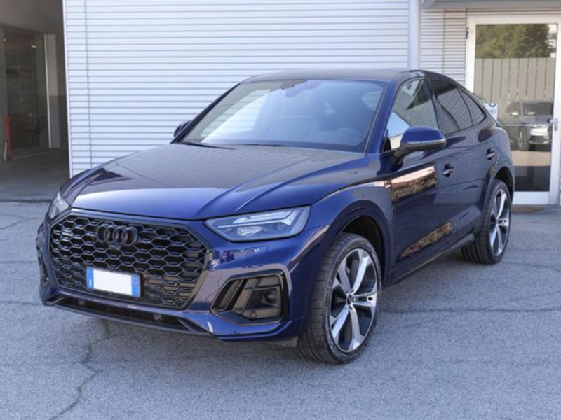 Audi Q5 Sportback Sportback 40 2.0 tdi mhev 12V quattro s-tronic
