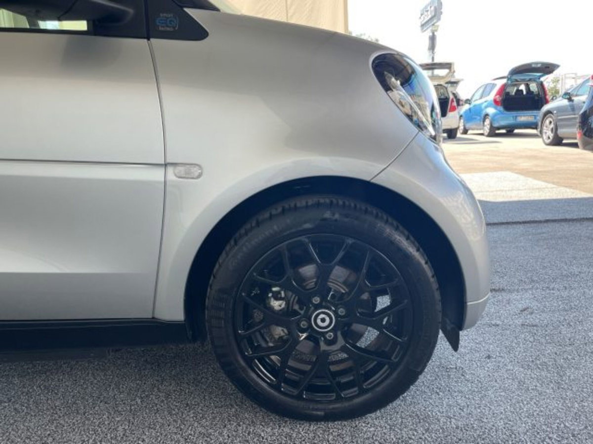 smart Fortwo EQ BRABUS Style (12)