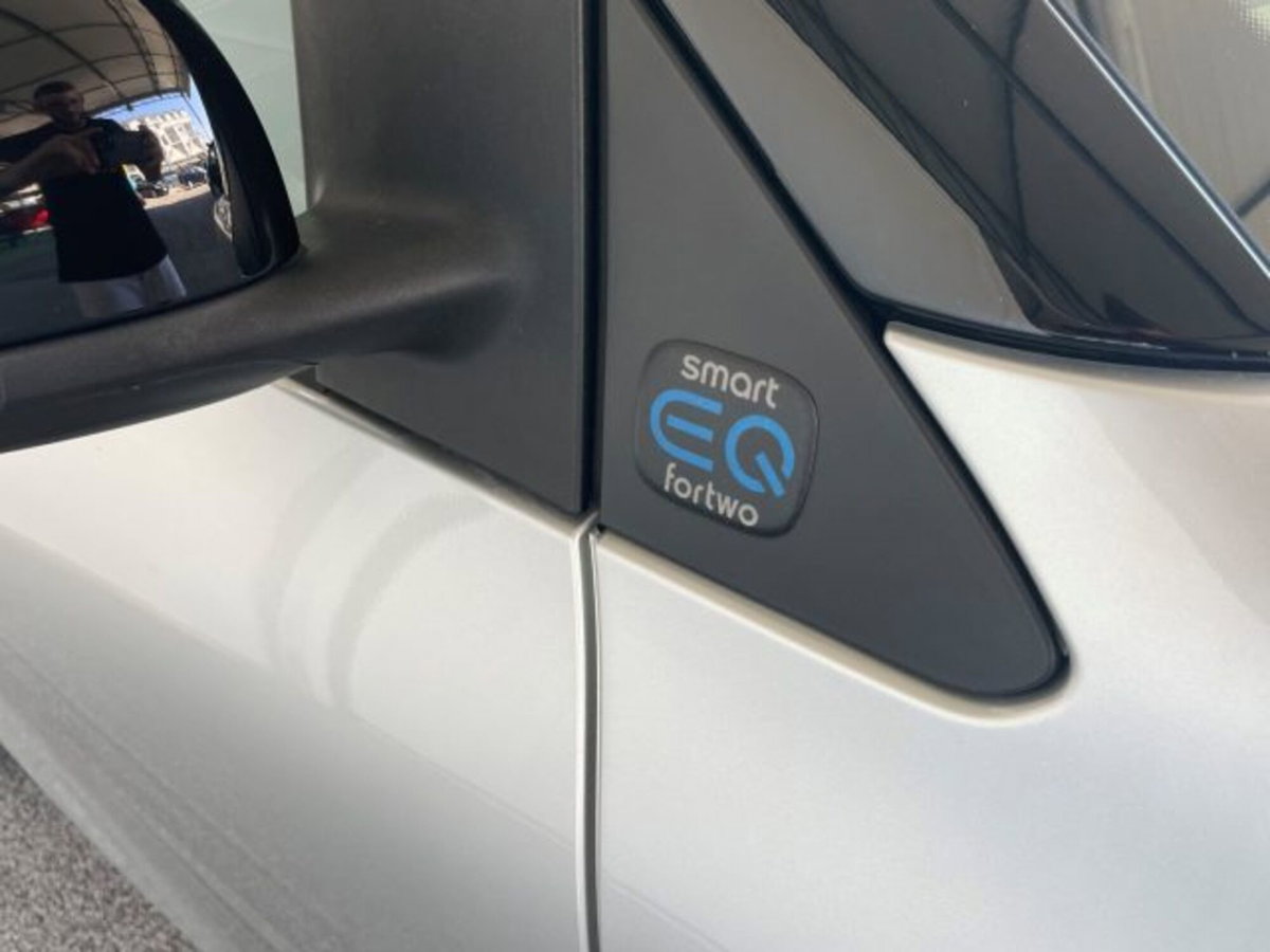 smart Fortwo EQ BRABUS Style (16)