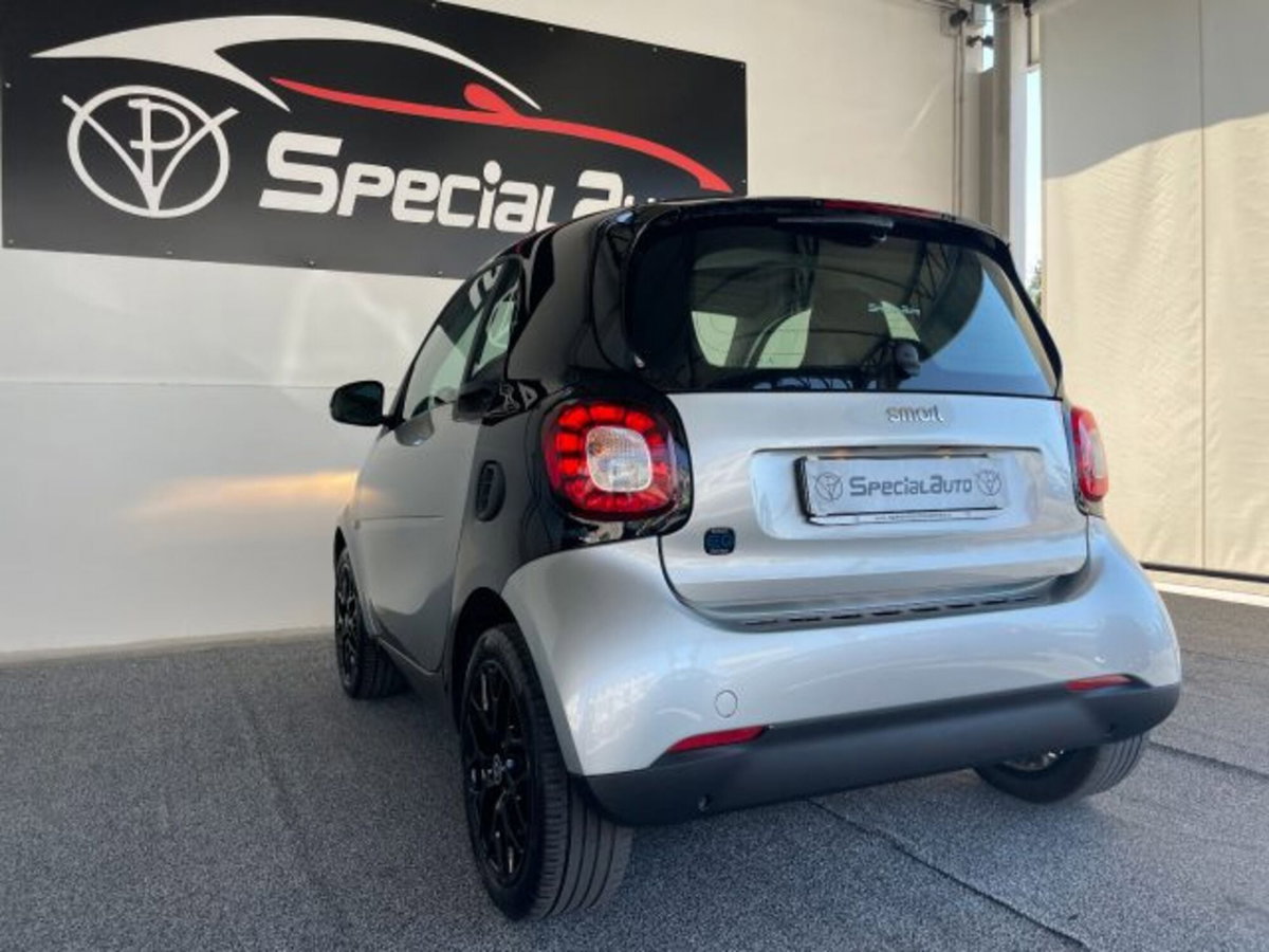 smart Fortwo EQ BRABUS Style (8)