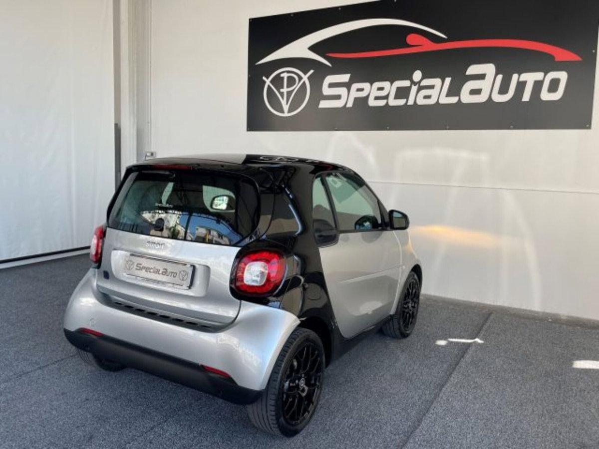 smart Fortwo EQ BRABUS Style (9)
