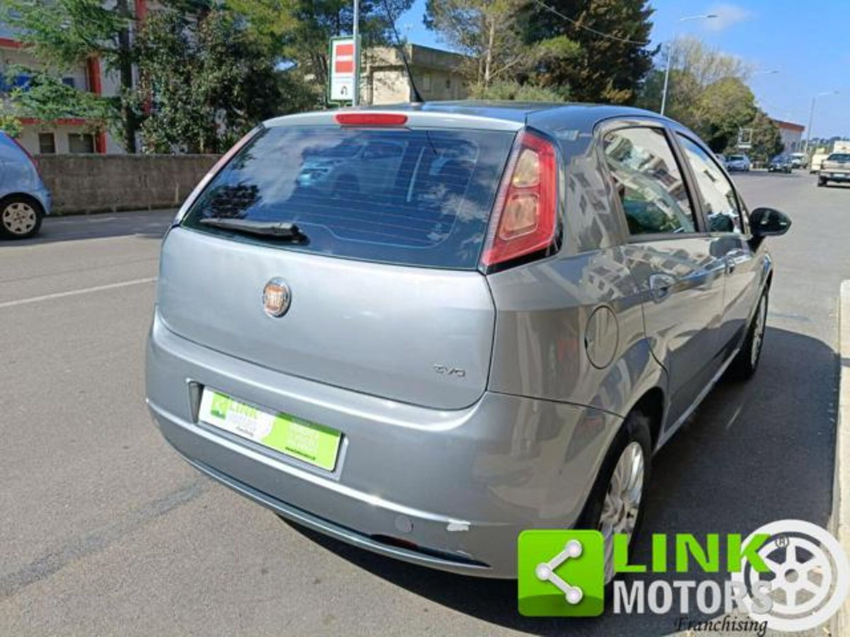 Fiat Punto Evo 1.3 Mjt 95 CV DPF 5 porte S&S Dualogic Emotion (15)