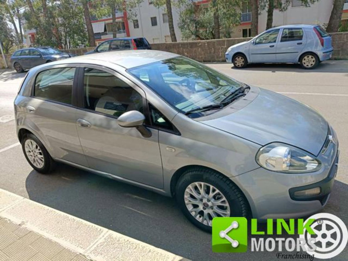 Fiat Punto Evo 1.3 Mjt 95 CV DPF 5 porte S&S Dualogic Emotion (2)