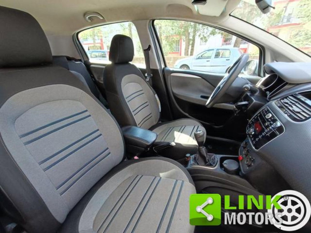 Fiat Punto Evo 1.3 Mjt 95 CV DPF 5 porte S&S Dualogic Emotion (5)