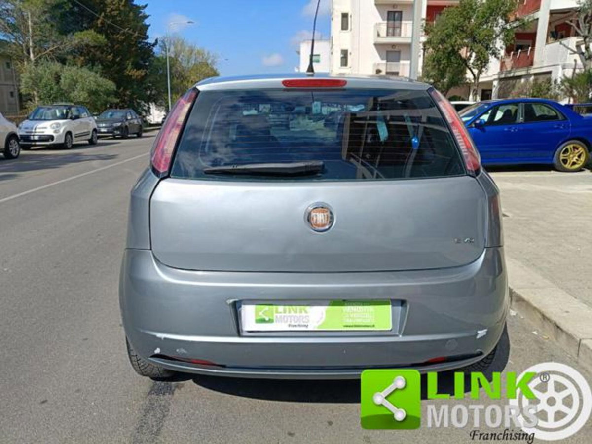Fiat Punto Evo 1.3 Mjt 95 CV DPF 5 porte S&S Dualogic Emotion (8)