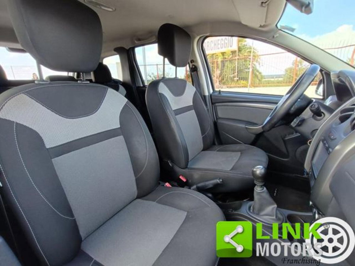 Dacia Duster 1.5 dCi 110 CV S&S 4x2 Serie Speciale Brave (10)