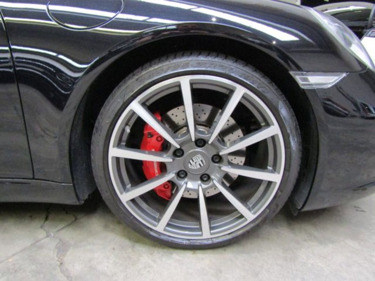 Porsche 911 Coupé 3.0 Carrera S (4)
