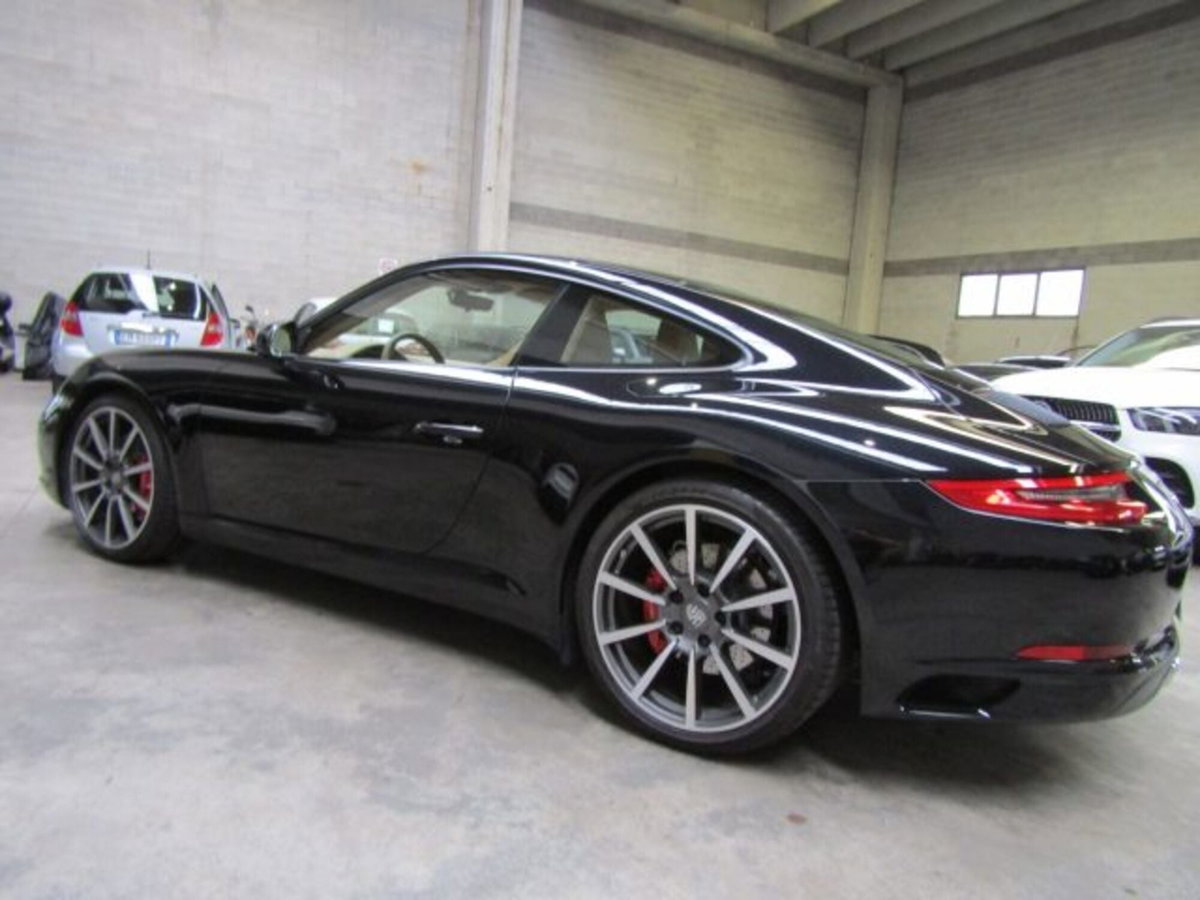 Porsche 911 Coupé 3.0 Carrera S (7)