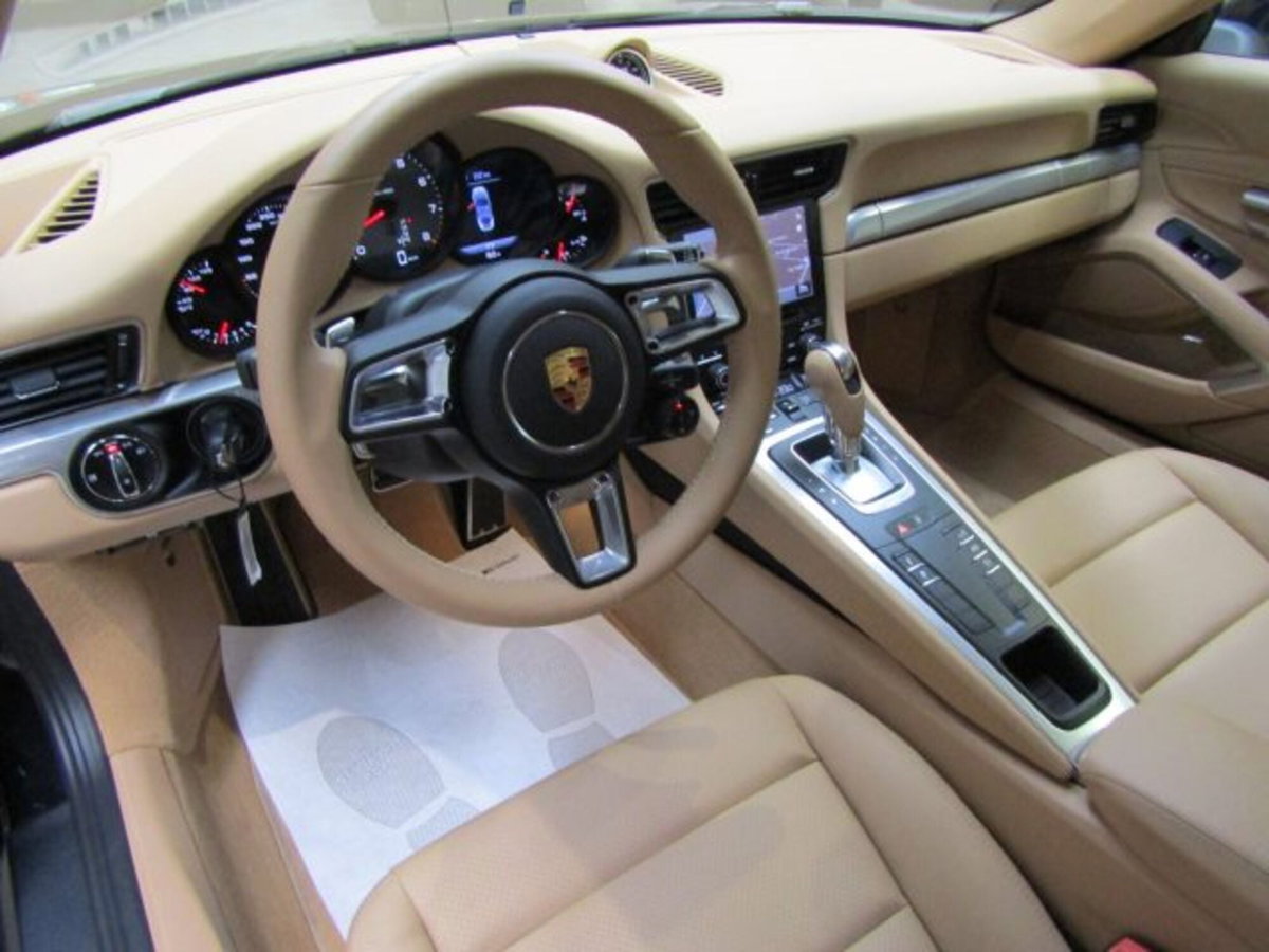 Porsche 911 Coupé 3.0 Carrera S (9)