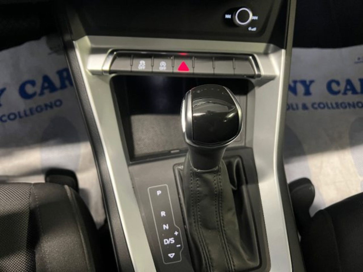 Audi Q3 35 TFSI S tronic Business Advanced (15)