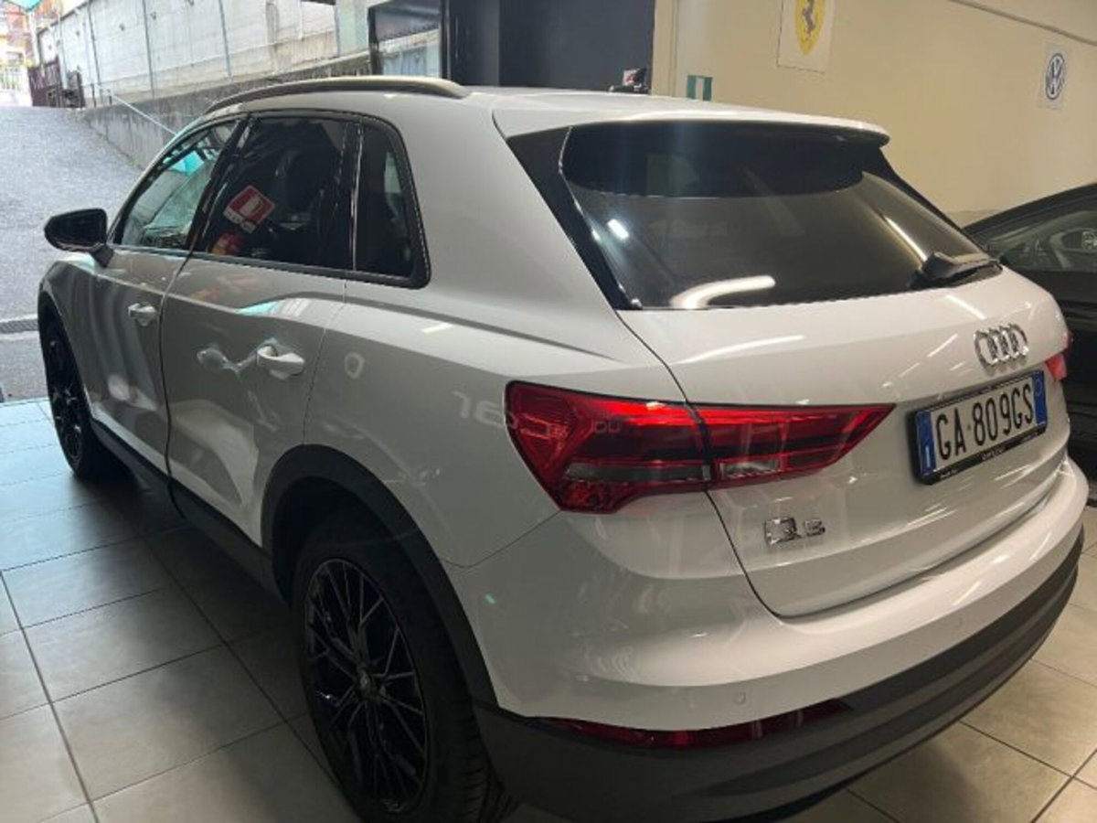 Audi Q3 35 TFSI S tronic Business Advanced (5)