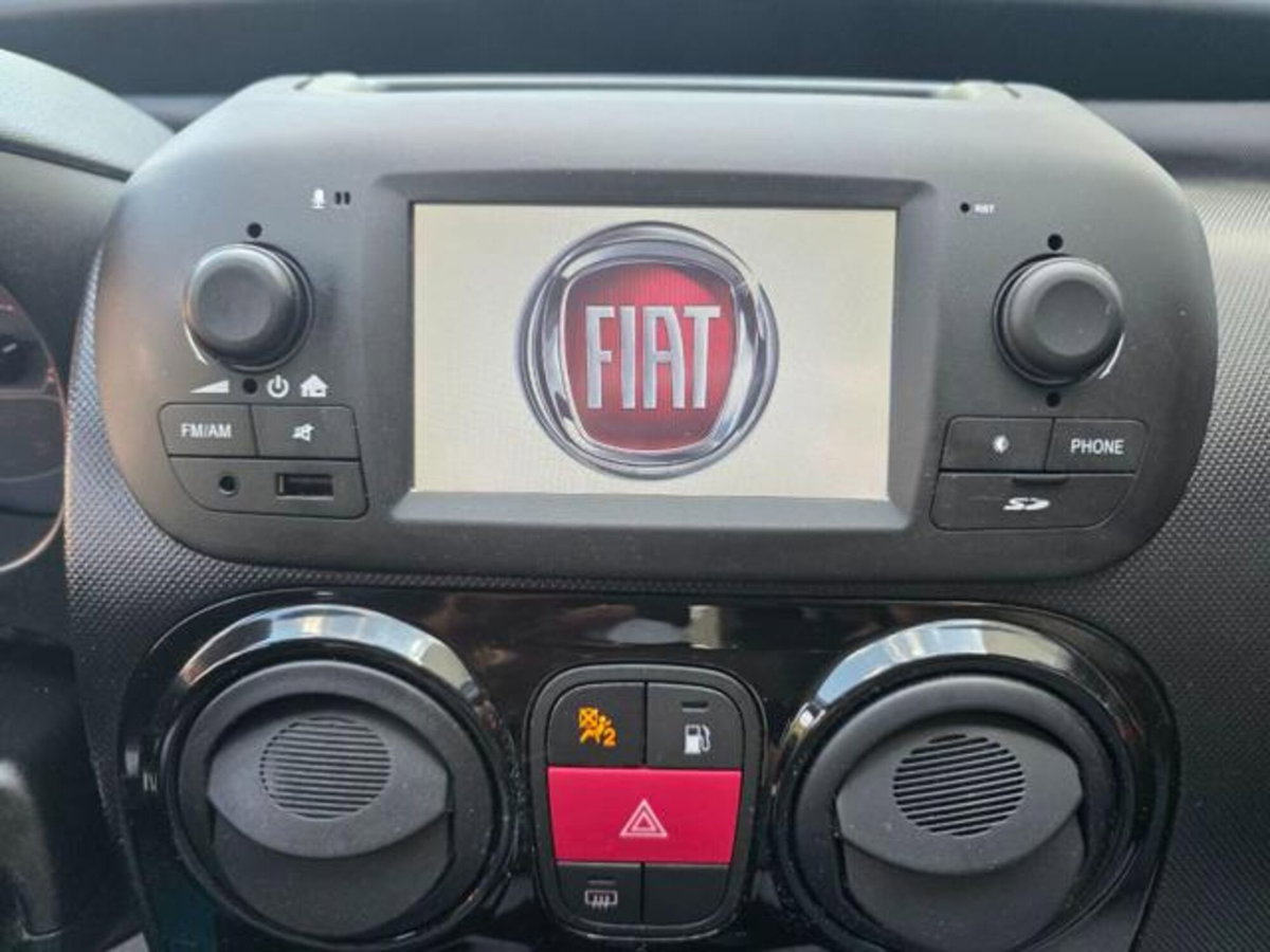 Fiat Qubo 1.4 8V 77 CV Lounge Natural Power (15)