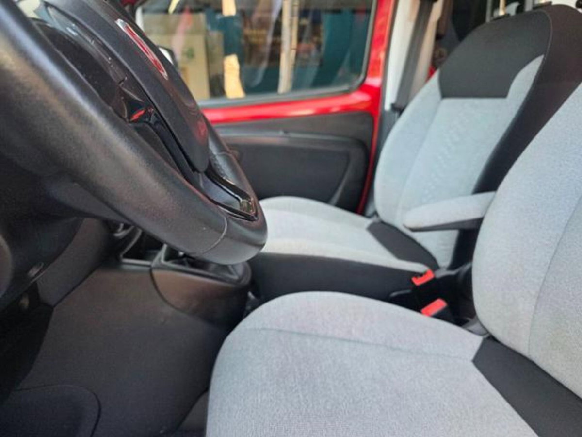 Fiat Qubo 1.4 8V 77 CV Lounge Natural Power (17)