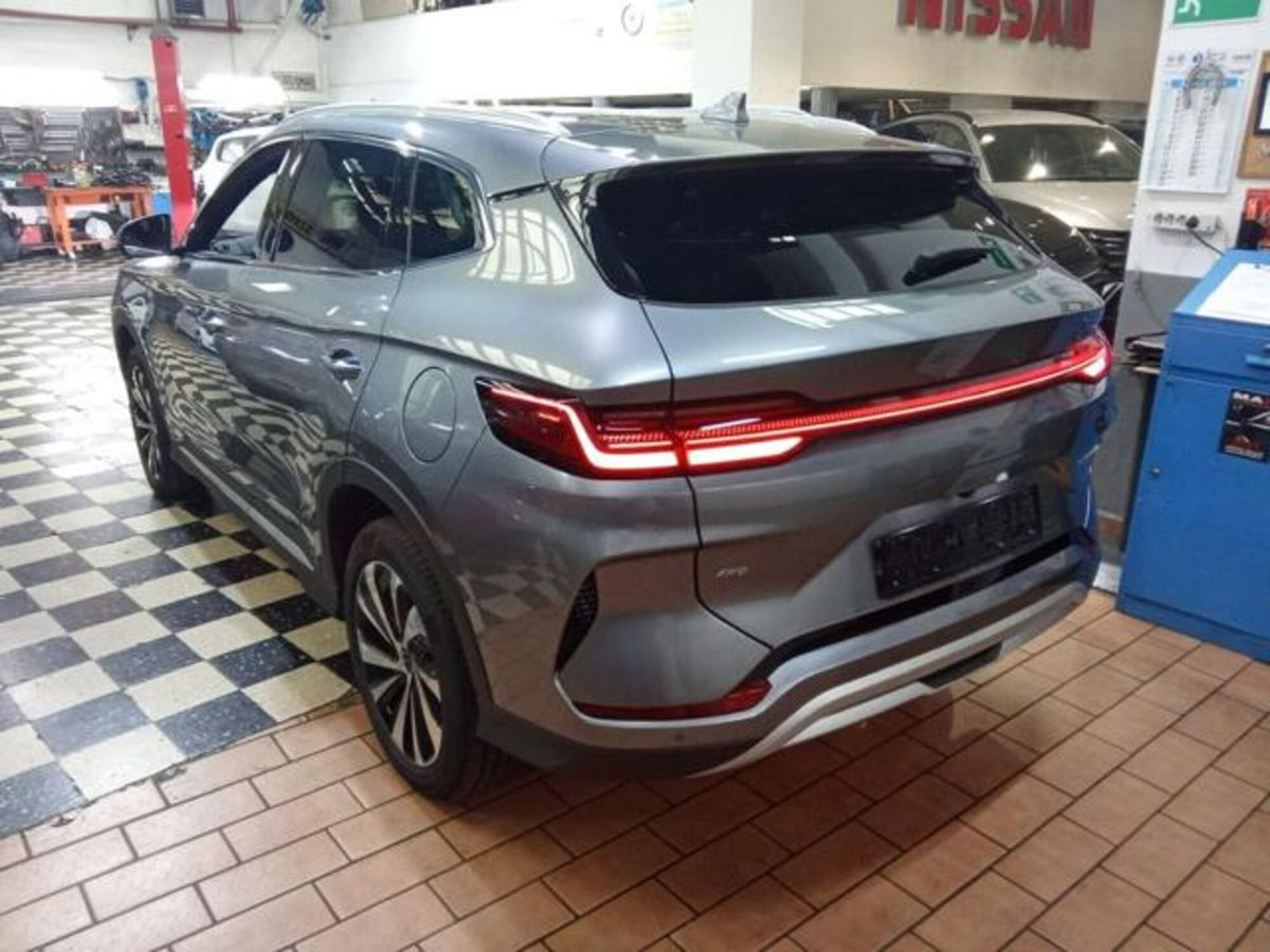 Byd Seal U DM-i 1.5 phev Design awd (2)