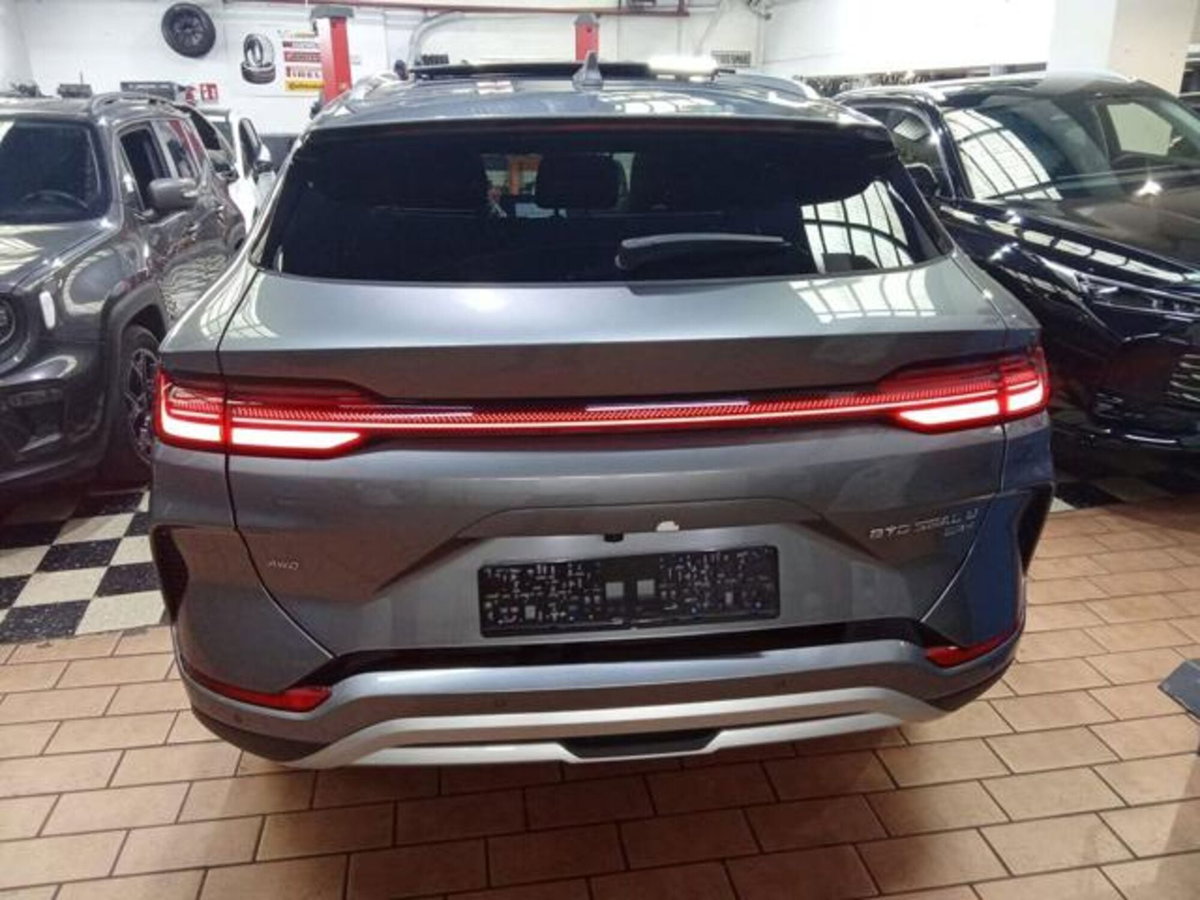 Byd Seal U DM-i 1.5 phev Design awd (3)