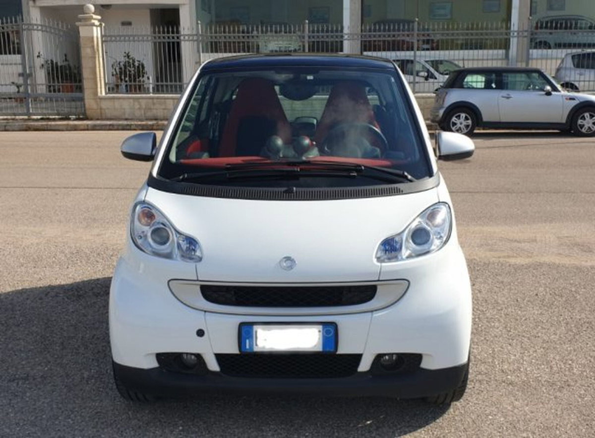 smart Fortwo 1000 52 kW MHD coupé passion (2)
